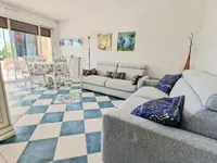 Недвижимость Villa Croix des Gardes: 2