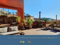 Недвижимость Villa Petit Juas: 1