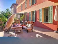 Недвижимость Villa Petit Juas: 2