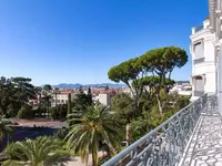 Недвижимость Property Type: Villa  
Location: Cannes, Californie  

Villa Cannes: 2