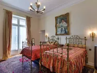 Недвижимость Property Type: Villa  
Location: Cannes, Californie  

Villa Cannes: 9