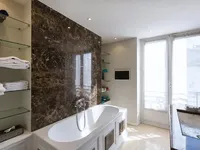 Недвижимость Property Type: Villa  
Location: Cannes, Californie  

Villa Cannes: 11