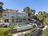 Недвижимость Villa Maure Vieille: 2