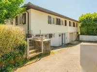 Недвижимость Bifamiliar house 5 rooms: 1
