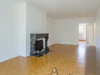 Недвижимость Bifamiliar house 5 rooms: 3