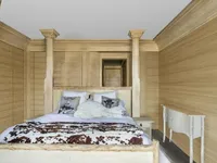Недвижимость Attic flat 7 rooms: 7
