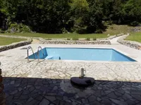 Недвижимость Семейный дом 480 м², Запад: 10