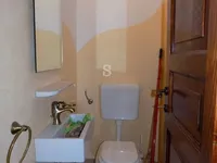 Недвижимость Семейный дом 480 м², Запад: 18