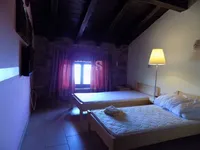Недвижимость Семейный дом 480 м², Запад: 23