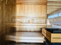 Недвижимость Семейный дом 250 м², Запад: 15