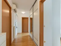 Недвижимость Квартира на Руднике, 3 комн.: 8