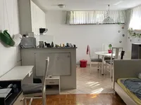 Недвижимость Квартира Гарсоньера в Шмартно: 2