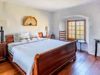 Недвижимость Single house 8 rooms: 6