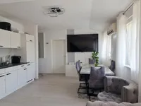 Недвижимость Apartment 2.5 rooms New Moshe: 11