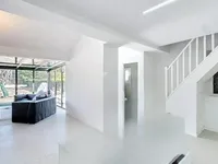 Недвижимость Single house 6 rooms: 3