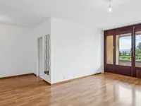 Недвижимость Apartment 4 rooms: 1