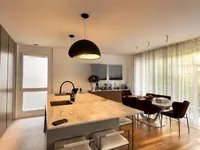 Недвижимость Apartment 5 rooms: 2