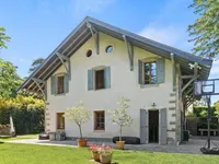 Недвижимость Single house 6 rooms: 1