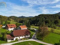Недвижимость The 'Veshina' estate in a quiet sunny location: 4