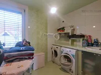 Недвижимость House for two owners Bizovik: 15