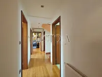 Недвижимость House for two owners Bizovik: 19