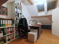 Недвижимость House for two owners Bizovik: 23