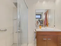 Недвижимость Exclusive penthouse in La Cortinada: 11
