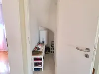 Недвижимость Дом с террасой рядом со школой: 21