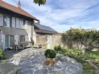 Недвижимость Single house 8 rooms: 1