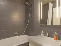 Недвижимость Single house 5 rooms: 10