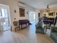 Недвижимость Трехкомнатная в центре Горизии: 6