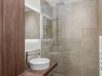 Недвижимость Apartment 5.5 rooms: 10