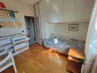 Недвижимость Трехкомнатная в центре Горизии: 30