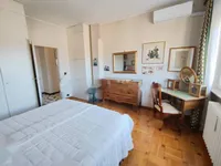 Недвижимость Трехкомнатная в центре Горизии: 44