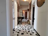 Недвижимость Трехкомнатная в центре Горизии: 47