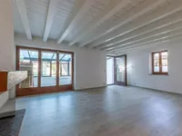 Недвижимость Single house 8 rooms: 7