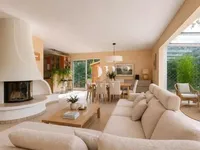 Недвижимость Villa 7 rooms: 6