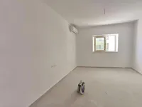 Недвижимость North Mgarr Apartment: 5