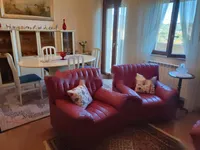 Недвижимость Трехкомнатная в центре Горички: 8