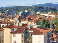 Недвижимость Трехкомнатная в центре Горички: 28