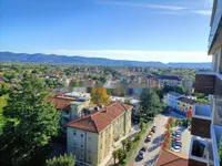 Недвижимость Трехкомнатная в центре Горички: 29