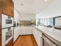 Недвижимость Compton House: 14