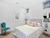 Недвижимость Cathcart Road: 2