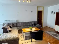 Недвижимость Three-room apartment in Sežana: 1