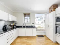 Недвижимость Carlyle Court, Chelsea Harbour: 8