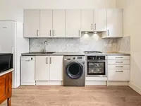 Недвижимость Oakley Street: 1