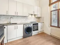 Недвижимость Oakley Street: 13