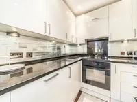 Недвижимость Cathcart Road: 6