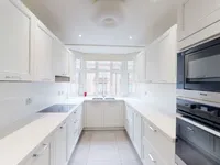 Недвижимость Brompton Road: 1