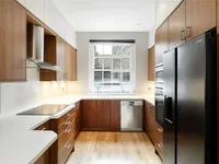 Недвижимость Sydney Street: 17